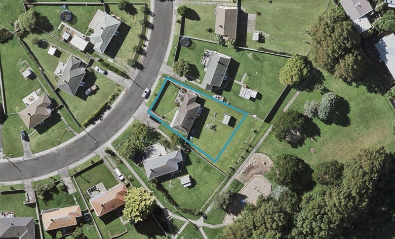 15 Plymouth Crescent, Bayswater, Auckland - Carousel 1
