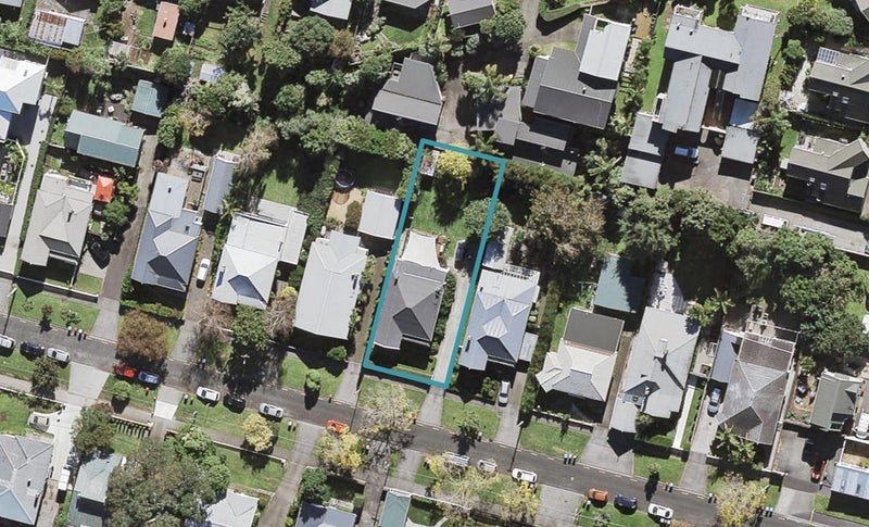 9 Shaw Street, Sandringham, Auckland - Carousel 1