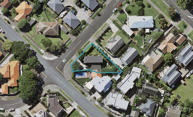 59 Ngaio Street, Orakei, Auckland - Carousel 1