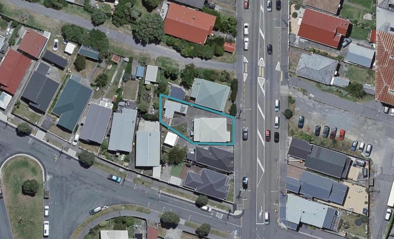 86 Onepu Road, Lyall Bay, Wellington - Carousel 1