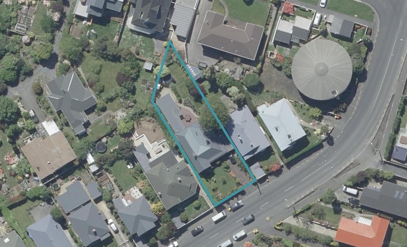 16 Kenmure Road, Belleknowes, Dunedin - Carousel 1