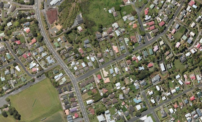 8 Puriri Street, Te Kamo, Whangārei - Carousel 1