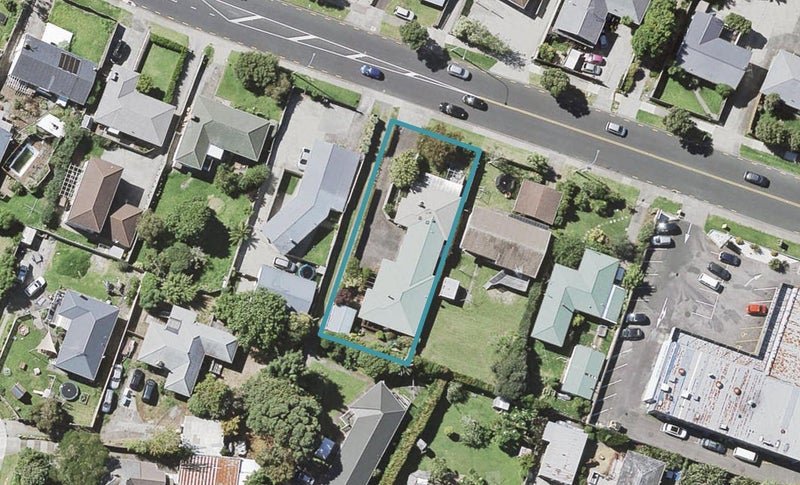 2/58 Union Road, Howick, Auckland - Carousel 1