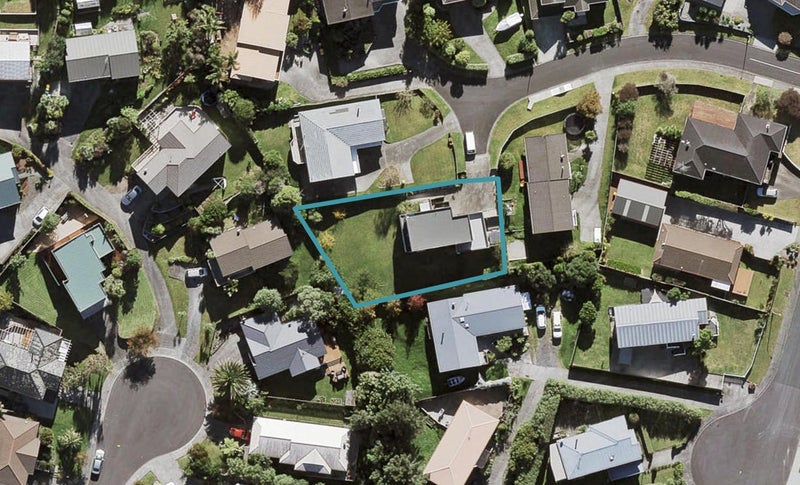 6 Rubens Lane, West Harbour, Auckland - Carousel 1
