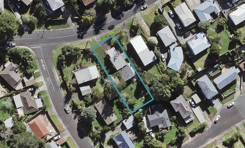 1/58 Peach Road, Glenfield, Auckland - Carousel 1