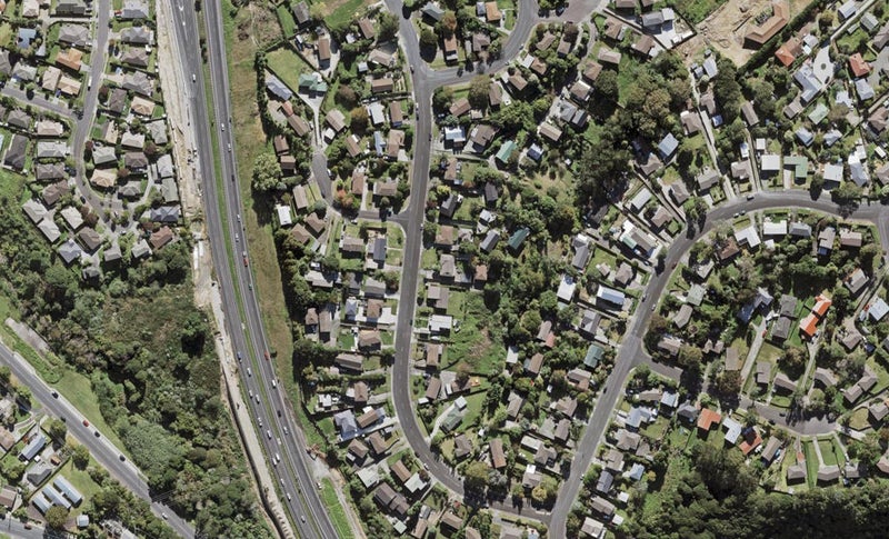 19C Cedar Heights Avenue, Massey, Auckland - Carousel 1