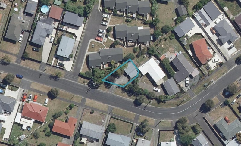 3/26 Yvonne Street, Melville, Hamilton - Carousel 1