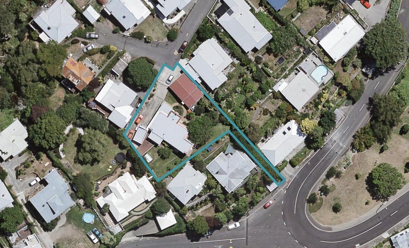 12 Lawrence Road, Hospital Hill, Napier - Carousel 1