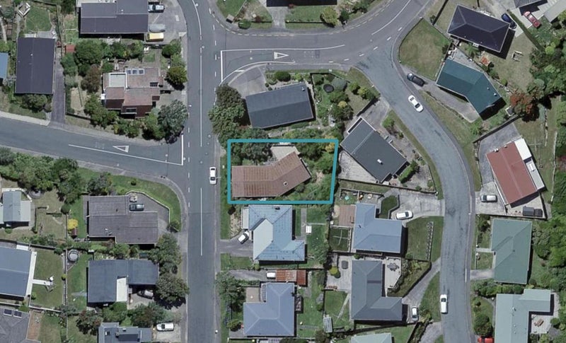 20 Fitzpatrick Street, Newlands, Wellington - Carousel 1