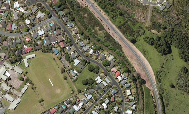 61 Fisher Terrace, Kamo, Whangarei - Carousel 1