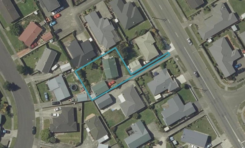 79 Roberts Line, Kelvin Grove, Palmerston North - Carousel 1