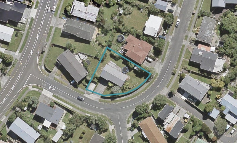 3 Taieri Crescent, Kelson, Lower Hutt - Carousel 1