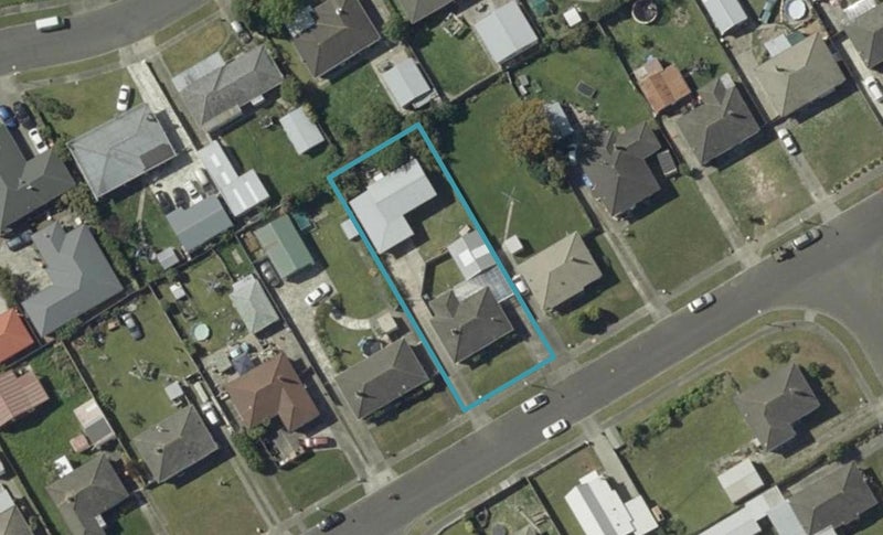 15 Clyde Crescent, Roslyn, Palmerston North - Carousel 1