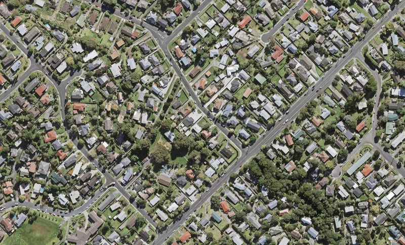 8 Blenheim Street, Glenfield, Auckland - Carousel 1