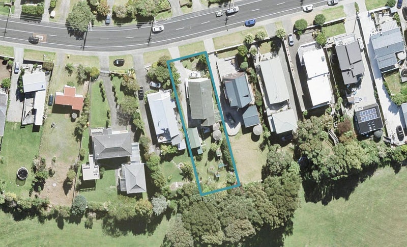 1311 Whangaparaoa Road, Army Bay, Whangaparaoa - Carousel 1