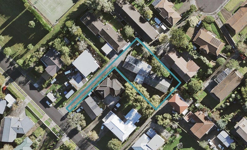 4/37 Oriana Avenue, Lynfield, Auckland - Carousel 1