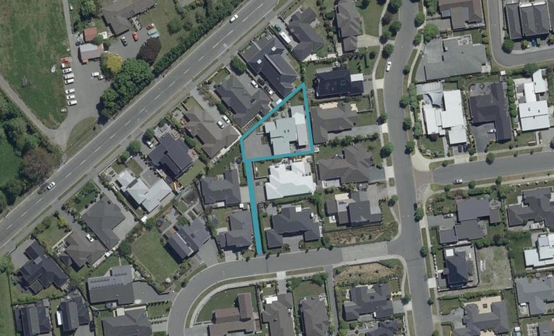 6 Rivers Edge, Northwood, Christchurch - Carousel 1