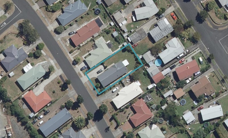 12 Catalina Drive, Melville, Hamilton - Carousel 1