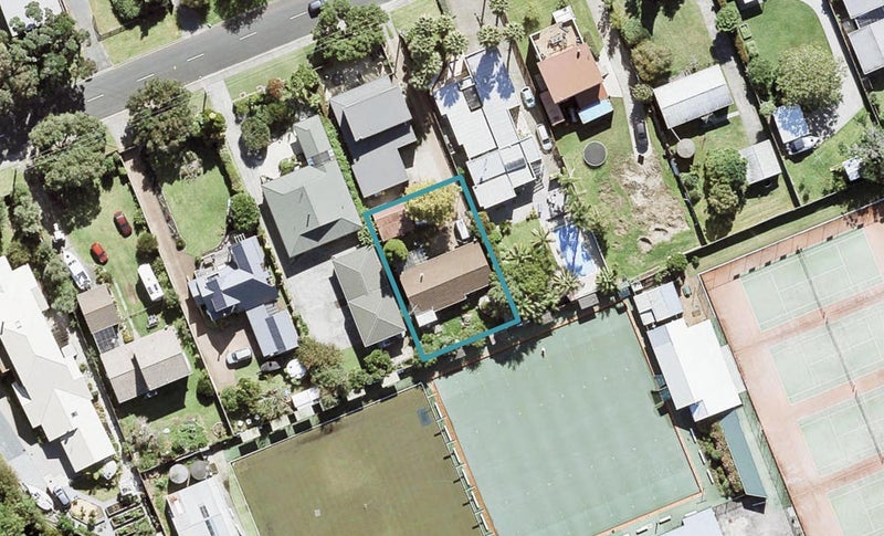 44 Laurence Street, Manly, Whangaparaoa - Carousel 1