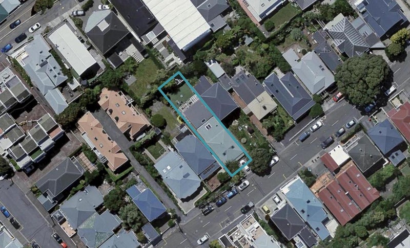 39 Hawker Street, Mount Victoria, Wellington - Carousel 1