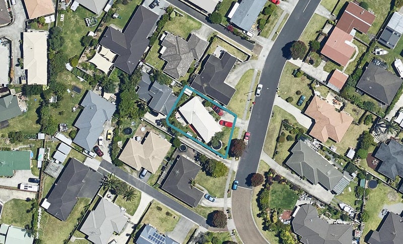16 Parewaitai Court, Papamoa Beach, Papamoa - Carousel 1
