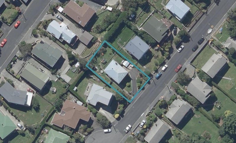 14 Hanlon Street, Halfway Bush, Dunedin - Carousel 1