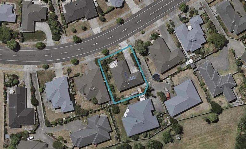 136 Weggery Drive, Waikanae Beach, Waikanae - Carousel 1