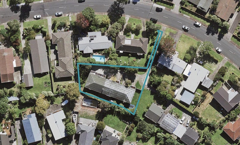 3/12 Eban Avenue, Hillcrest, Auckland - Carousel 1