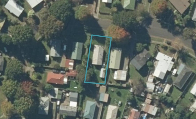 23 Poihaere Street, Turangi - Carousel 1