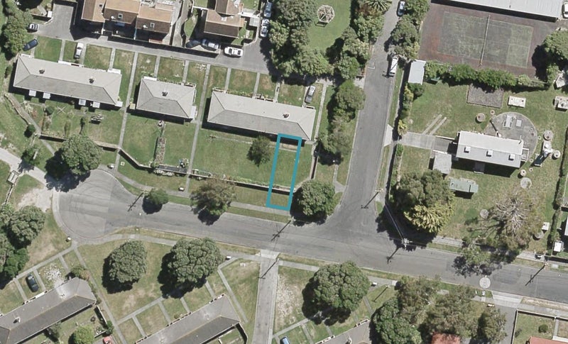 37B Barber Grove, Moera, Lower Hutt - Carousel 1