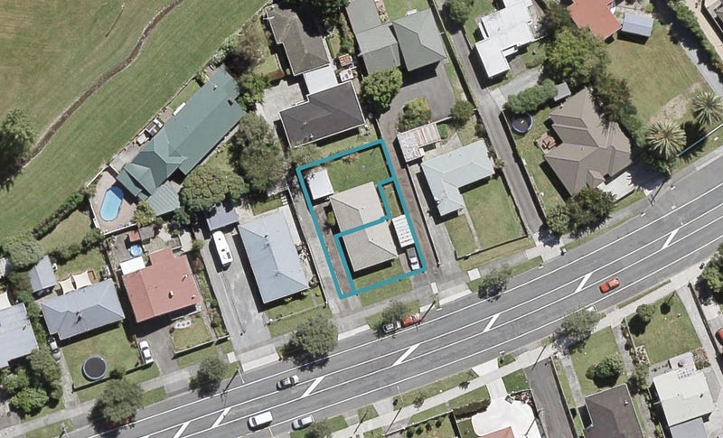 2/1137 Fergusson Drive, Clouston Park, Upper Hutt - Carousel 1