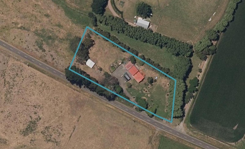 454 Waitarere Beach Road, Waitarere, Levin - Carousel 1