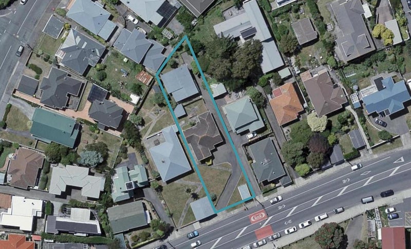 461B Broadway, Miramar, Wellington - Carousel 1