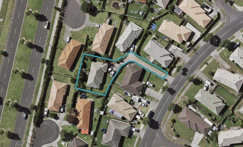 21 Robin Brooke Drive, Flat Bush, Auckland - Carousel 1