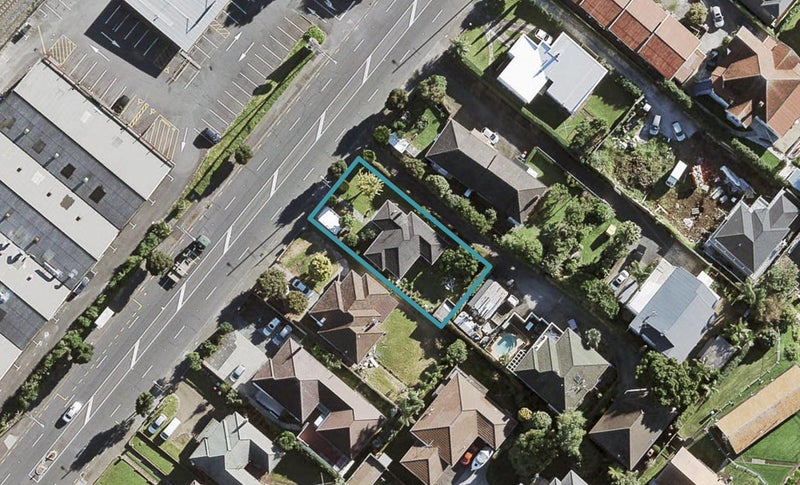 1048 New North Road, Mount Albert, Auckland - Carousel 1