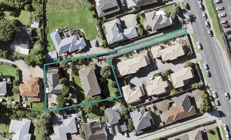1/27 MacLeans Road, Bucklands Beach, Auckland - Carousel 1