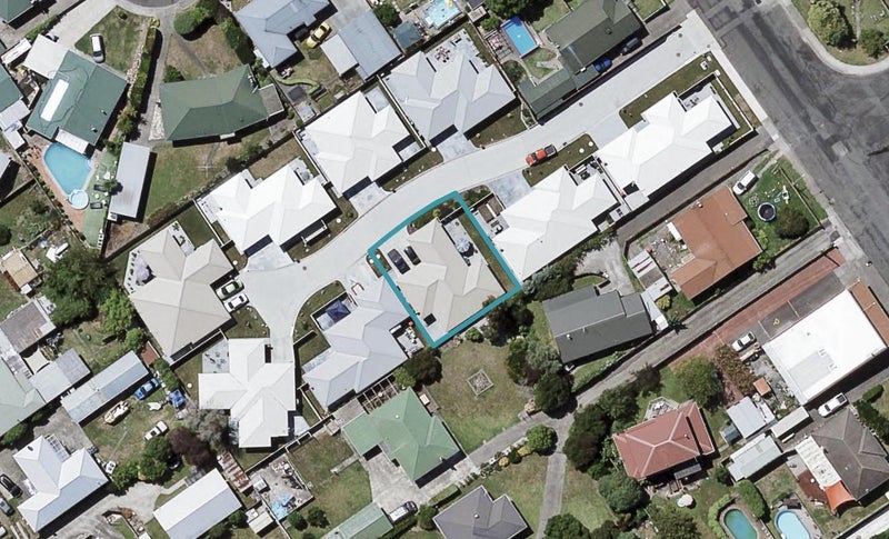 5 Bridgeman Lane, Mayfair, Hastings - Carousel 1