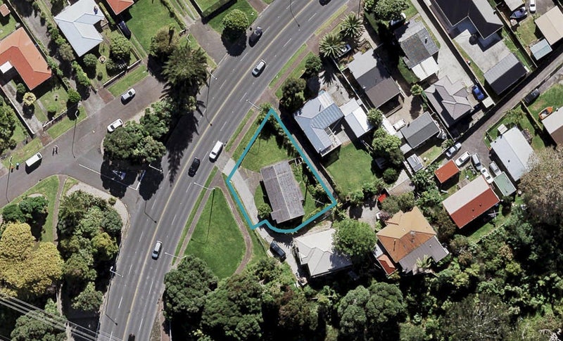 122 Ash Street, Avondale, Auckland - Carousel 1