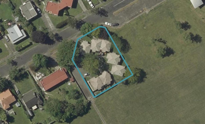 94B Savage Crescent, West End, Palmerston North - Carousel 1