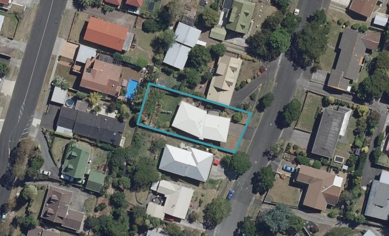 50 Hazelwood Avenue, Dinsdale, Hamilton - Carousel 1