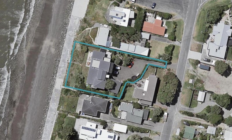 90 The Esplanade, Raumati South, Paraparaumu - Carousel 1