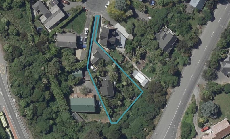 13 Heathvale Place, Heathcote Valley, Christchurch - Carousel 1