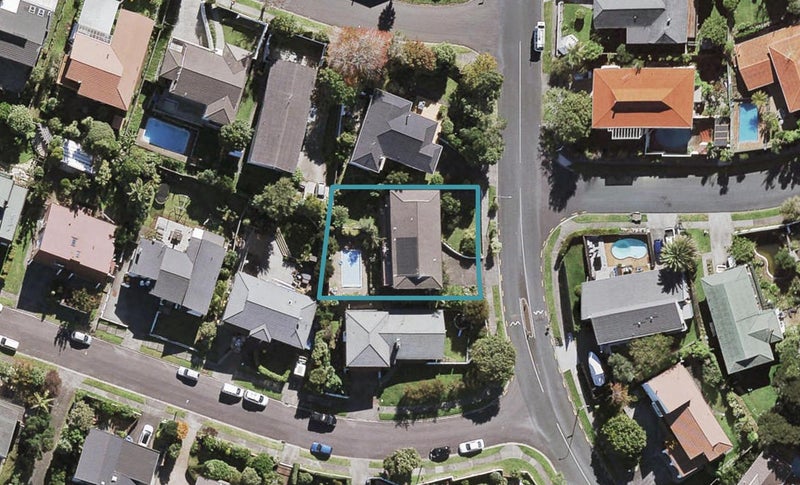 37 Porritt Avenue, Chatswood, Auckland - Carousel 1