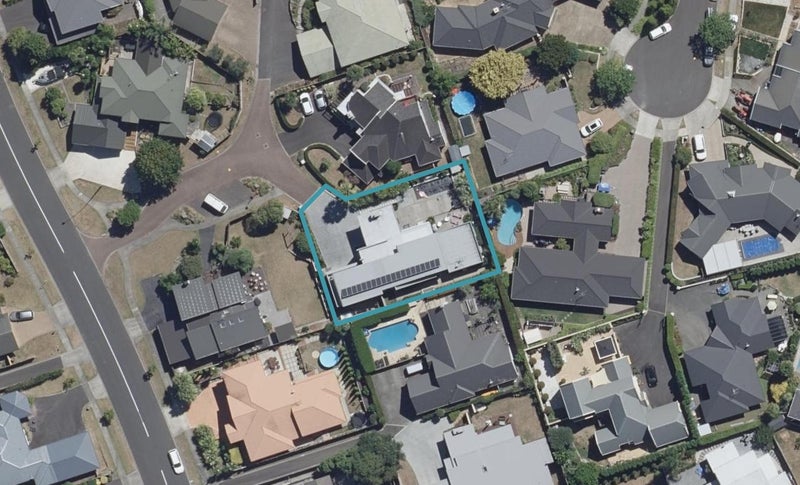 4 Highgate, Rototuna, Hamilton - Carousel 1
