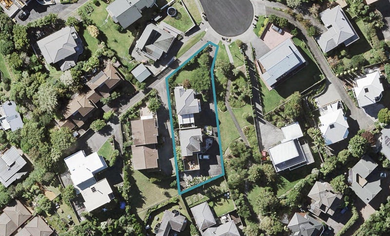 1/41 Calypso Place, Rothesay Bay, Auckland - Carousel 1