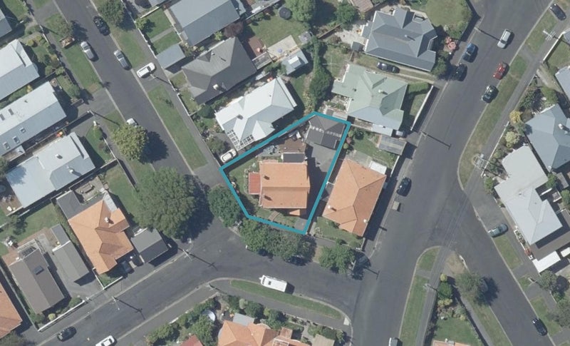 43 Ings Avenue, Saint Clair, Dunedin - Carousel 1