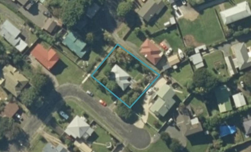 11 County Place, Tirau - Carousel 1