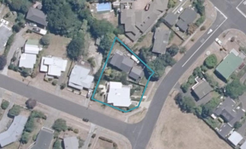 26 Titoki Avenue, Waipahihi, Taupo - Carousel 1