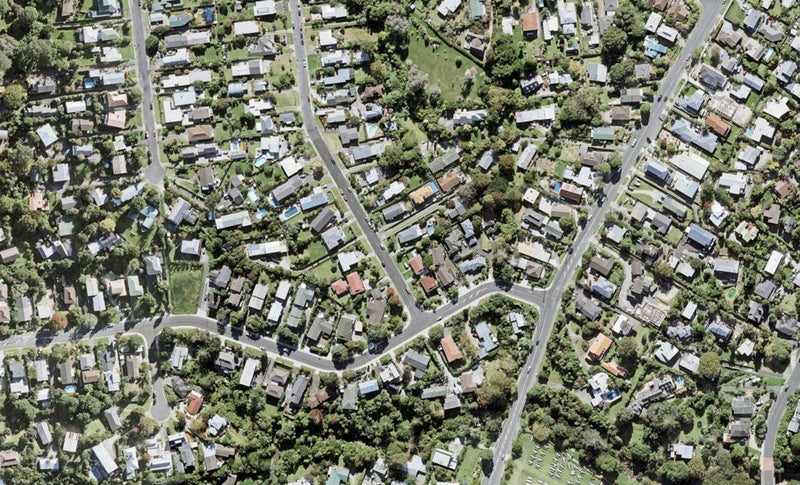 34 Sealy Road, Torbay, Auckland - Carousel 1