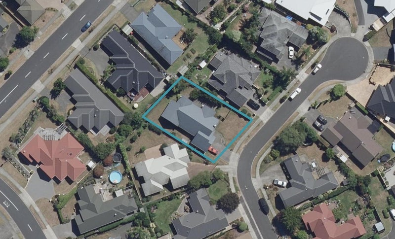 21 Roderick Place, Rototuna, Hamilton - Carousel 1